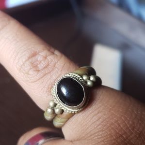 Size 8 unknown metal onyx stone polished crystal